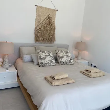 فيلة Whitekey Cyprus أيا نابا
